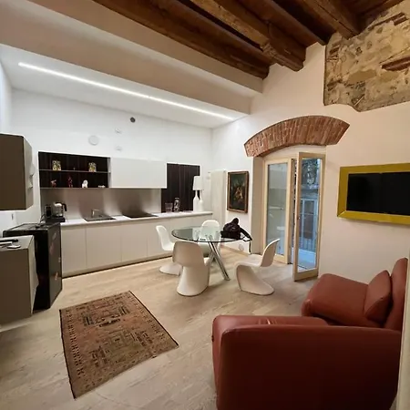 Juliet'S Neighbours- Luxury Apartment Verona Exterior photo